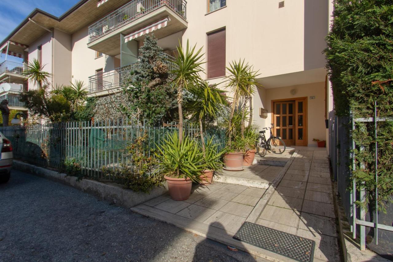 Appartamento Galileo - MyHo Casa Tortoreto Esterno foto